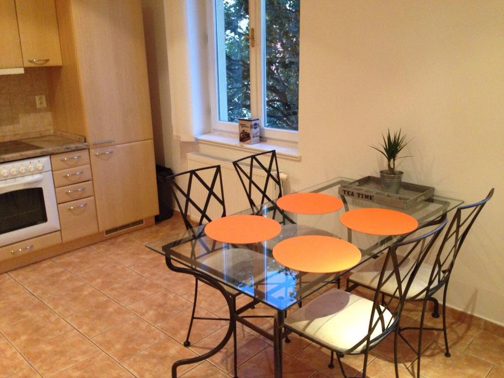 Chill Hill Apartments Prague Room photo
