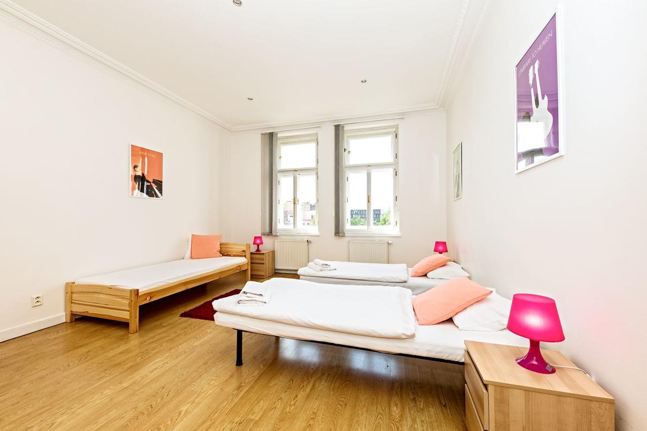 Chill Hill Apartments Prague Exterior photo