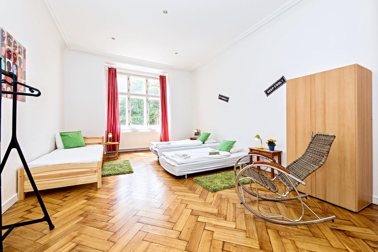 Chill Hill Apartments Prague Exterior photo