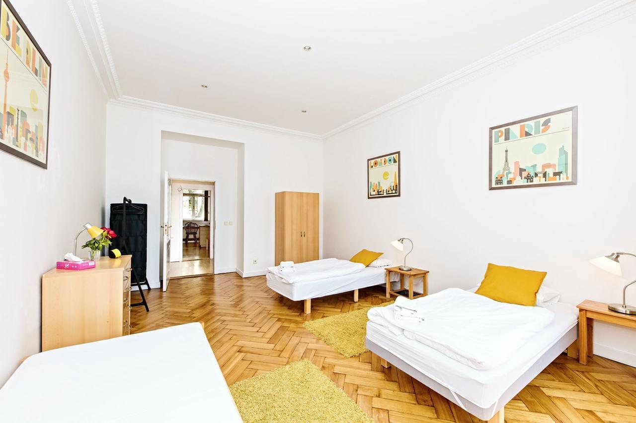 Chill Hill Apartments Prague Exterior photo